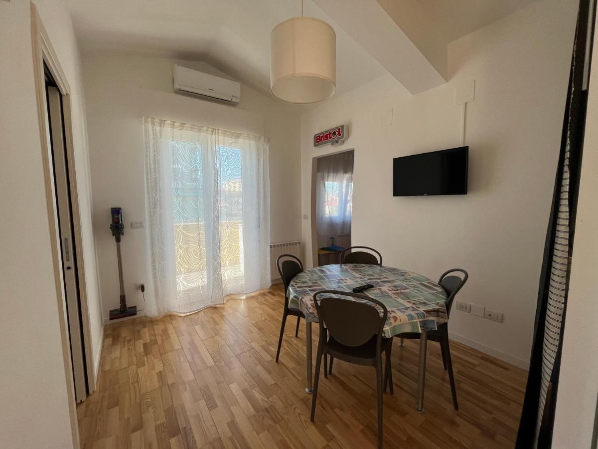 Sunrise Beach House - Sea View Apartment Montesilvano Marina Exterior foto